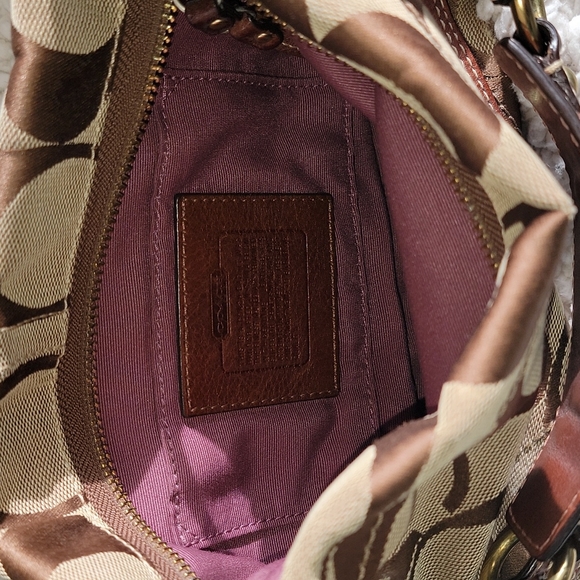 Vintage COACH handbag - Picture 3 of 3